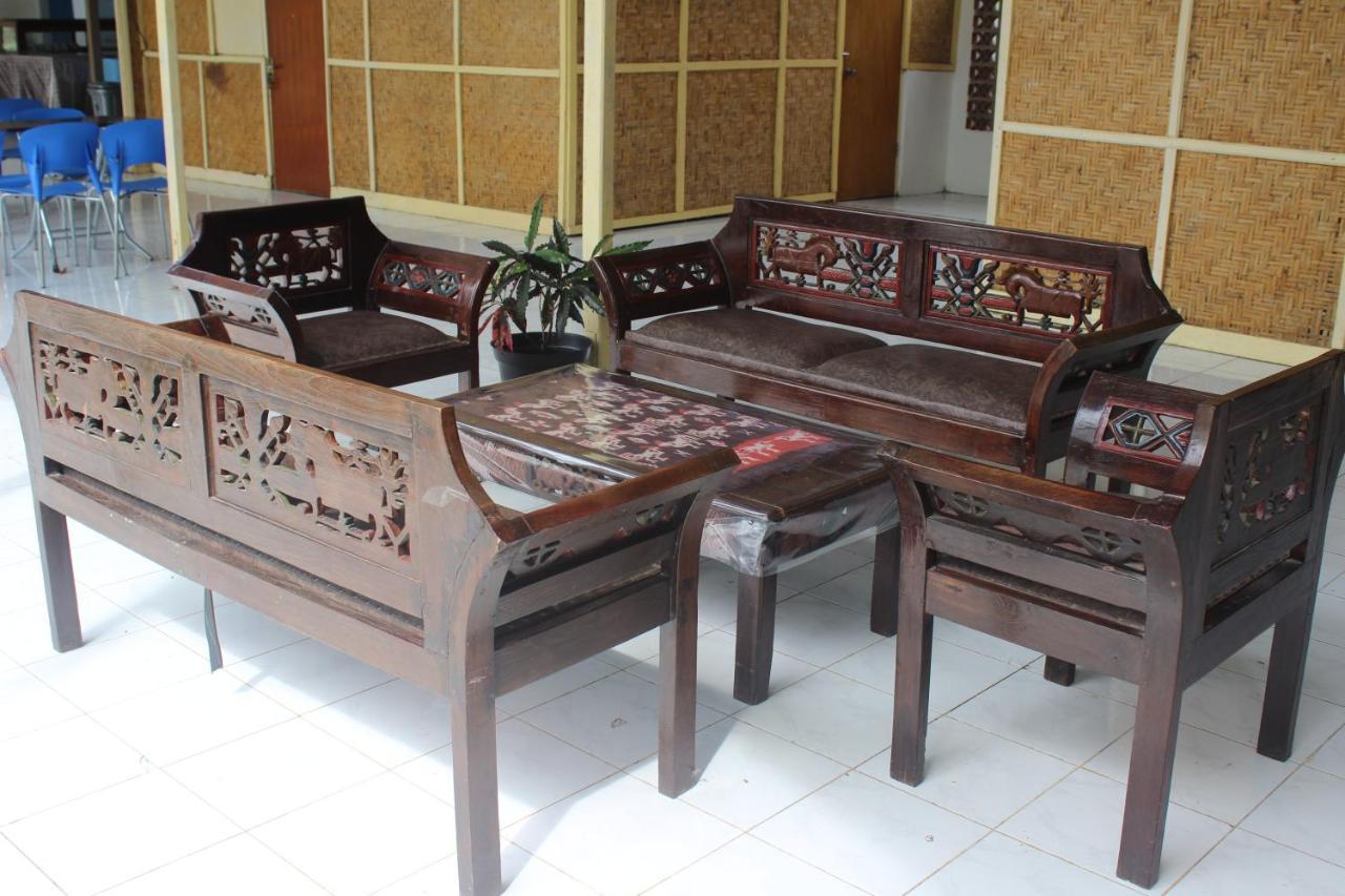 ויינגפו Pondok Wisata Dan Restoran Elim מראה חיצוני תמונה