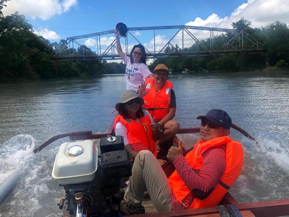 ויינגפו Pondok Wisata Dan Restoran Elim מראה חיצוני תמונה