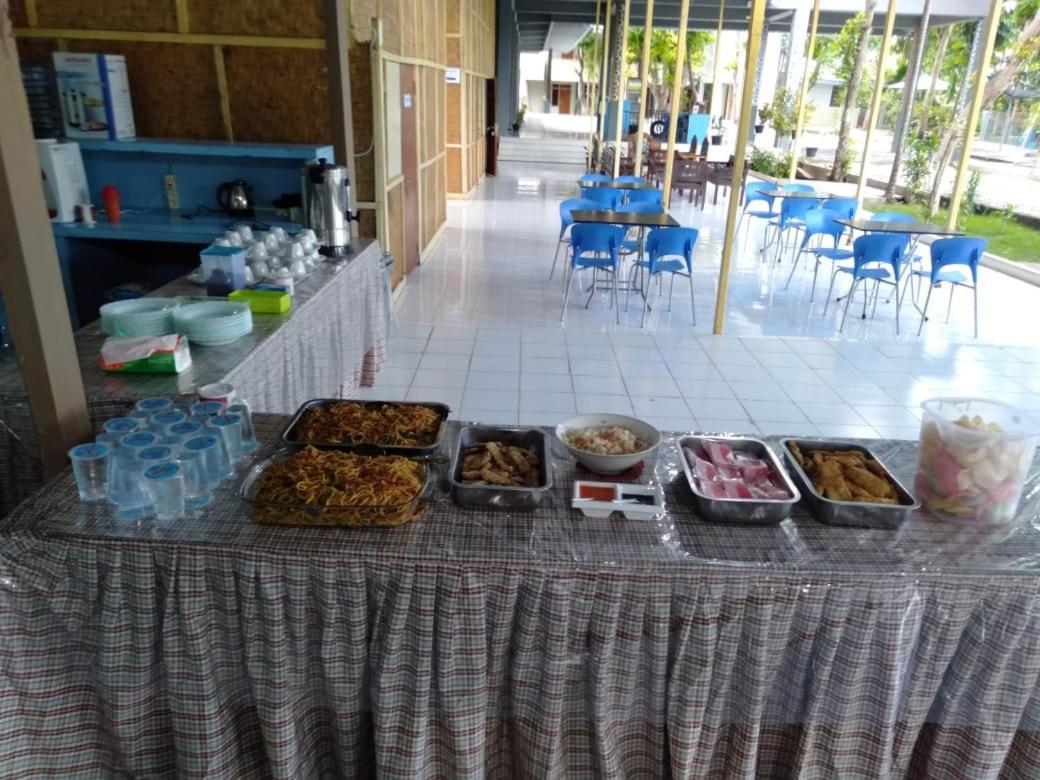ויינגפו Pondok Wisata Dan Restoran Elim מראה חיצוני תמונה