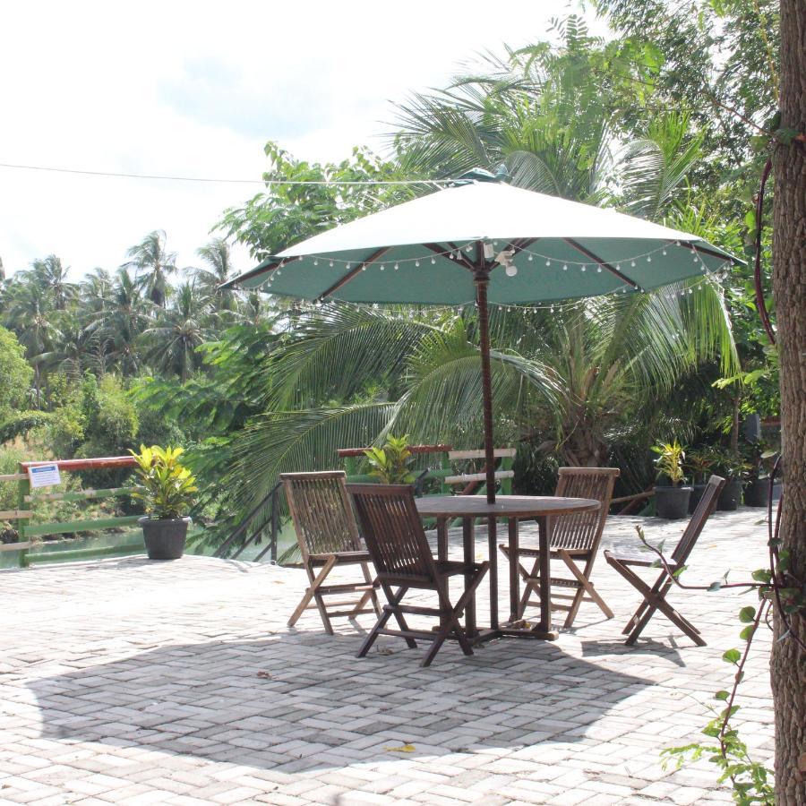 ויינגפו Pondok Wisata Dan Restoran Elim מראה חיצוני תמונה