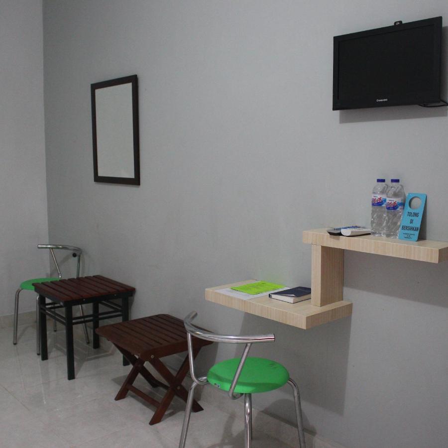 ויינגפו Pondok Wisata Dan Restoran Elim מראה חיצוני תמונה