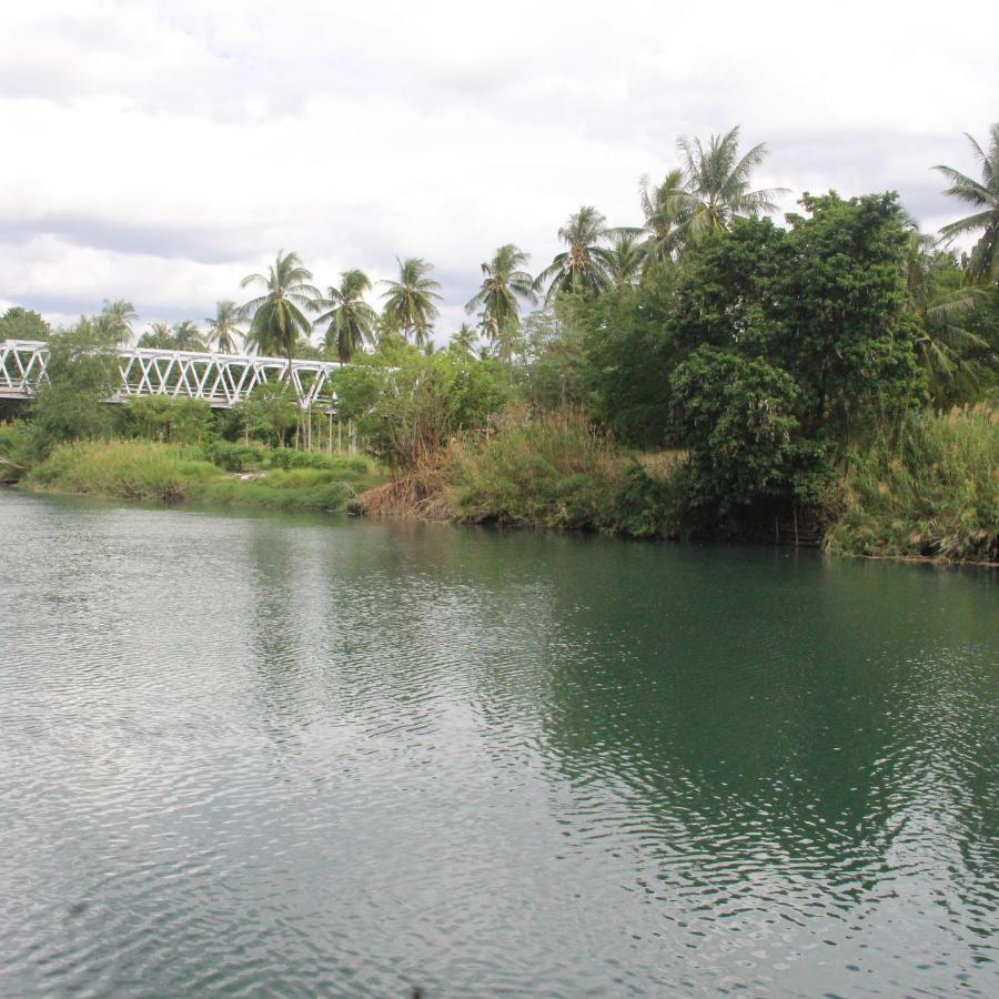 ויינגפו Pondok Wisata Dan Restoran Elim מראה חיצוני תמונה